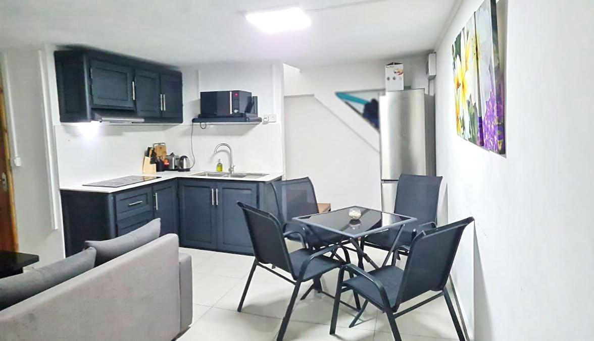 Modernes Apartment & Pool Mit Mega Aussicht Flic-en-Flacq Екстериор снимка